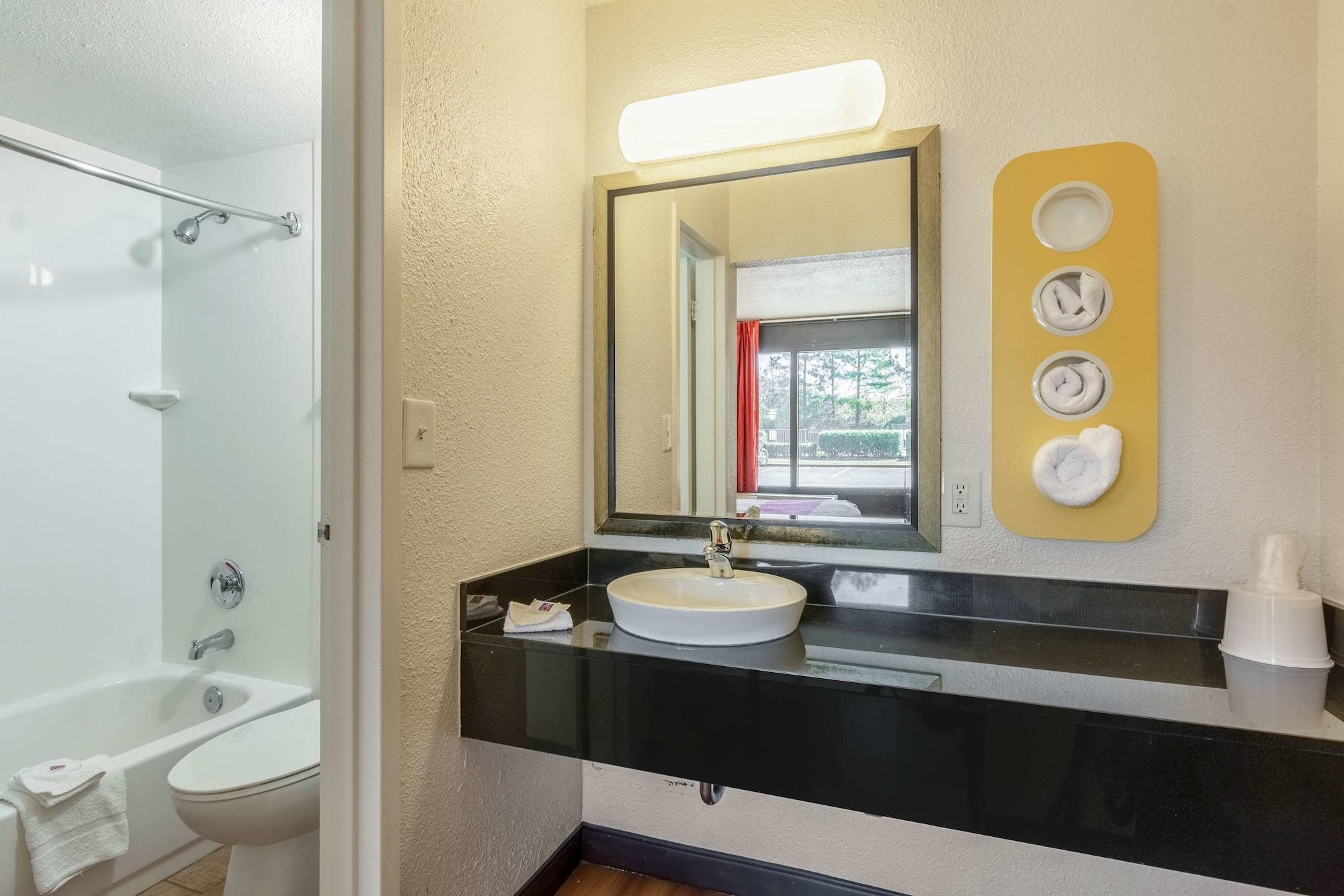 Motel 6-Little Rock, Ar - West Buitenkant foto