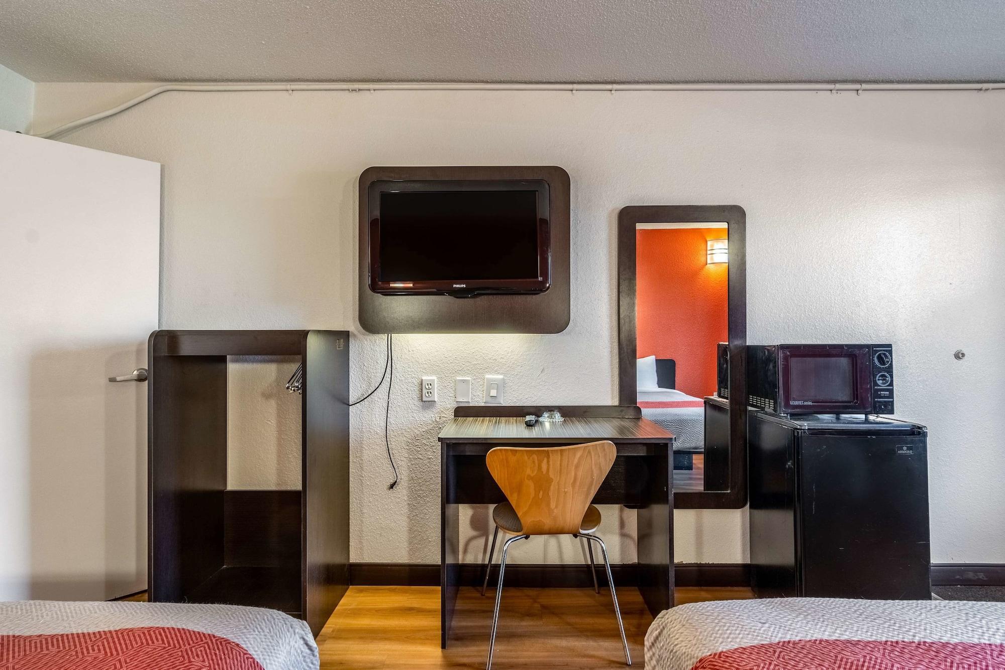 Motel 6-Little Rock, Ar - West Buitenkant foto