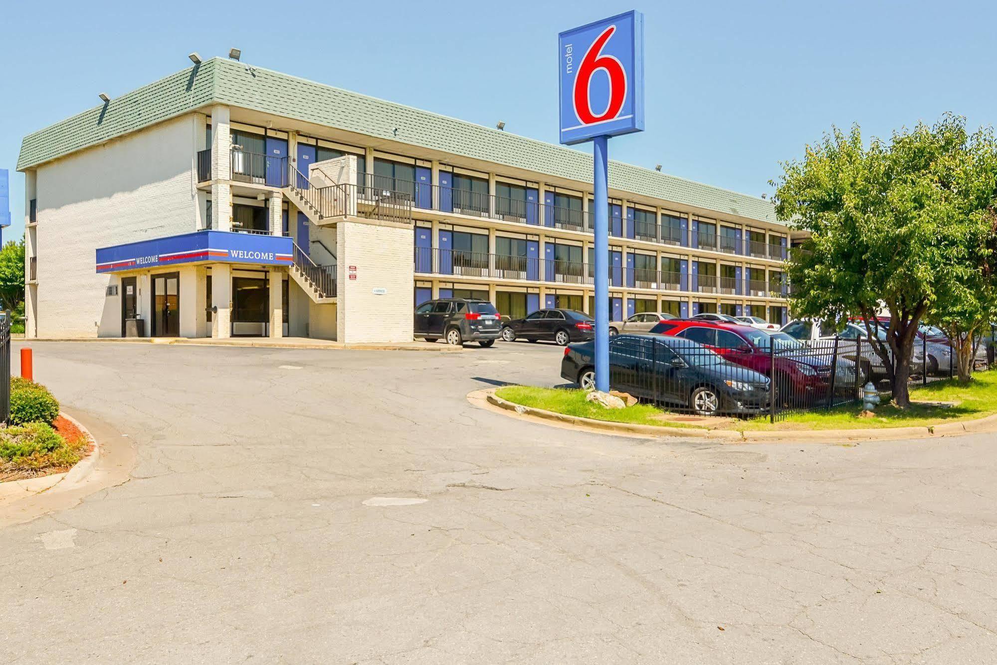 Motel 6-Little Rock, Ar - West Buitenkant foto
