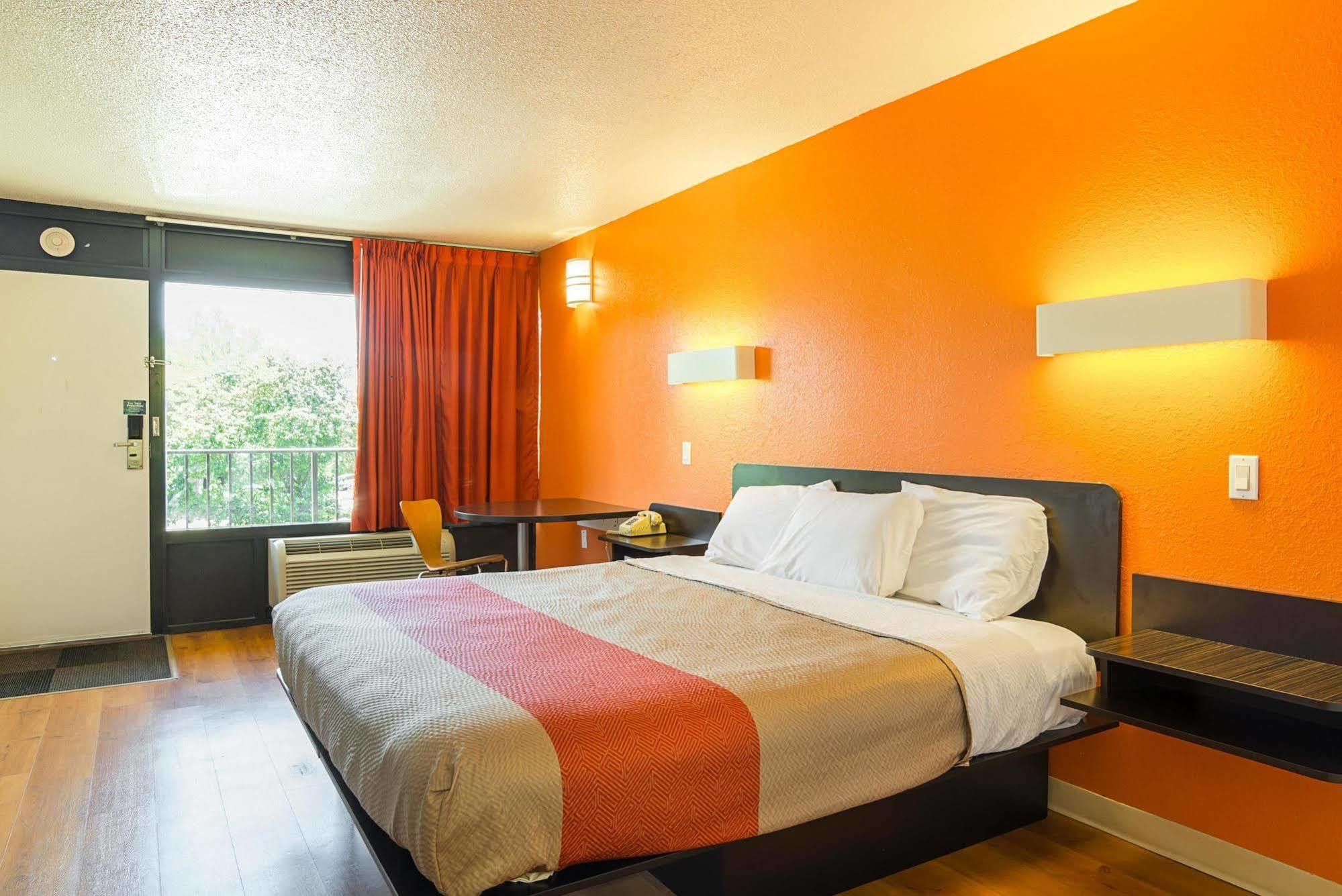 Motel 6-Little Rock, Ar - West Buitenkant foto