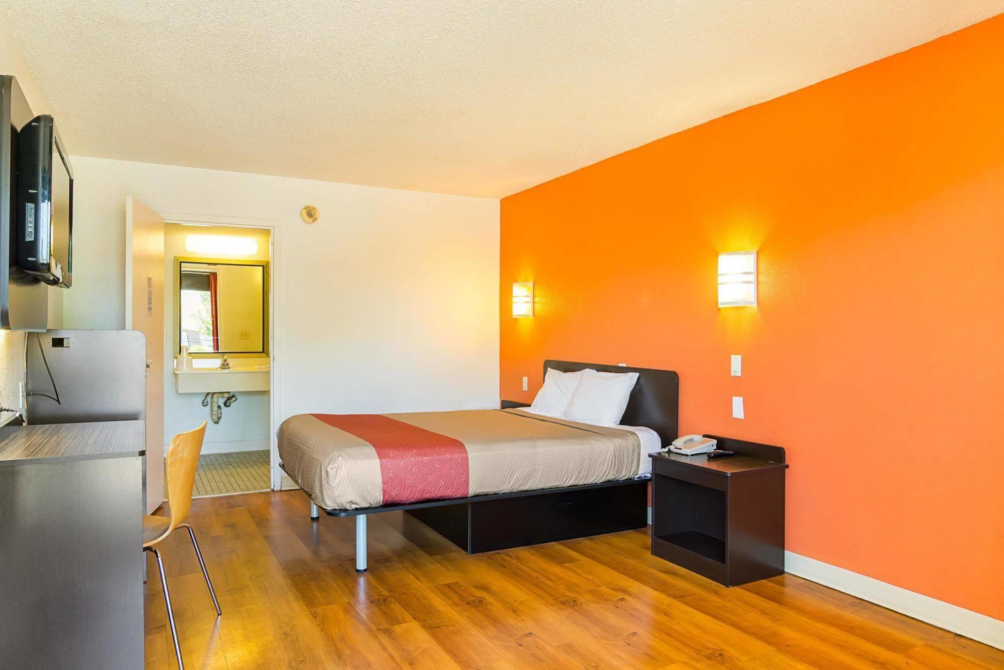 Motel 6-Little Rock, Ar - West Buitenkant foto
